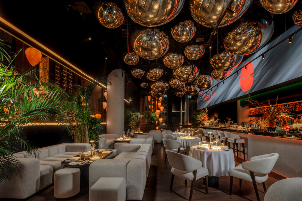 Loona Dubai, Downtown