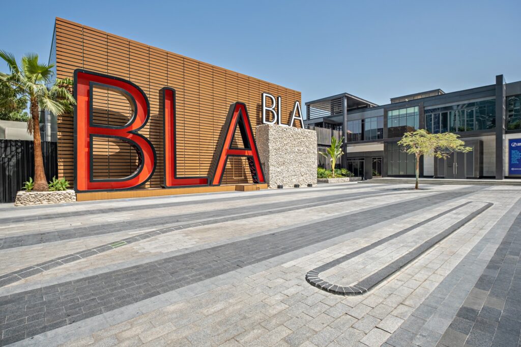 BLA BLA, JBR